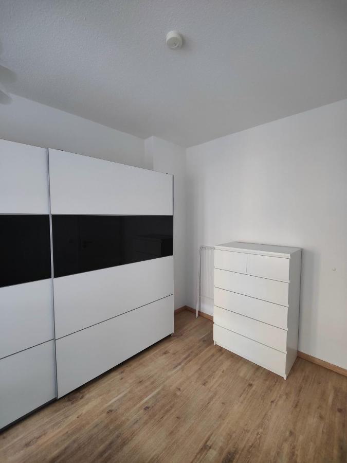 Neu Sanierte Wohnung Mit Balkon Und Stellplatz Ερφούρτη Εξωτερικό φωτογραφία